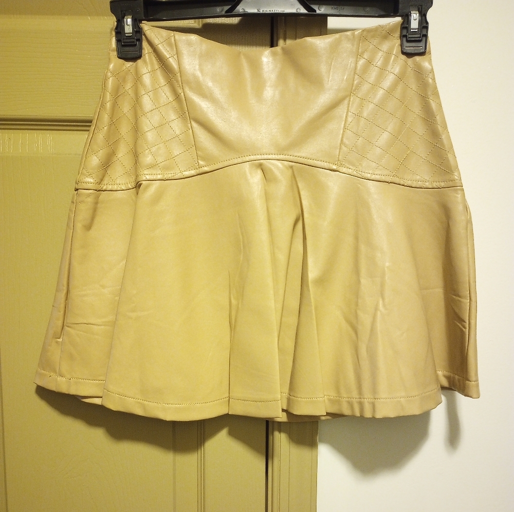 Junior skirts
